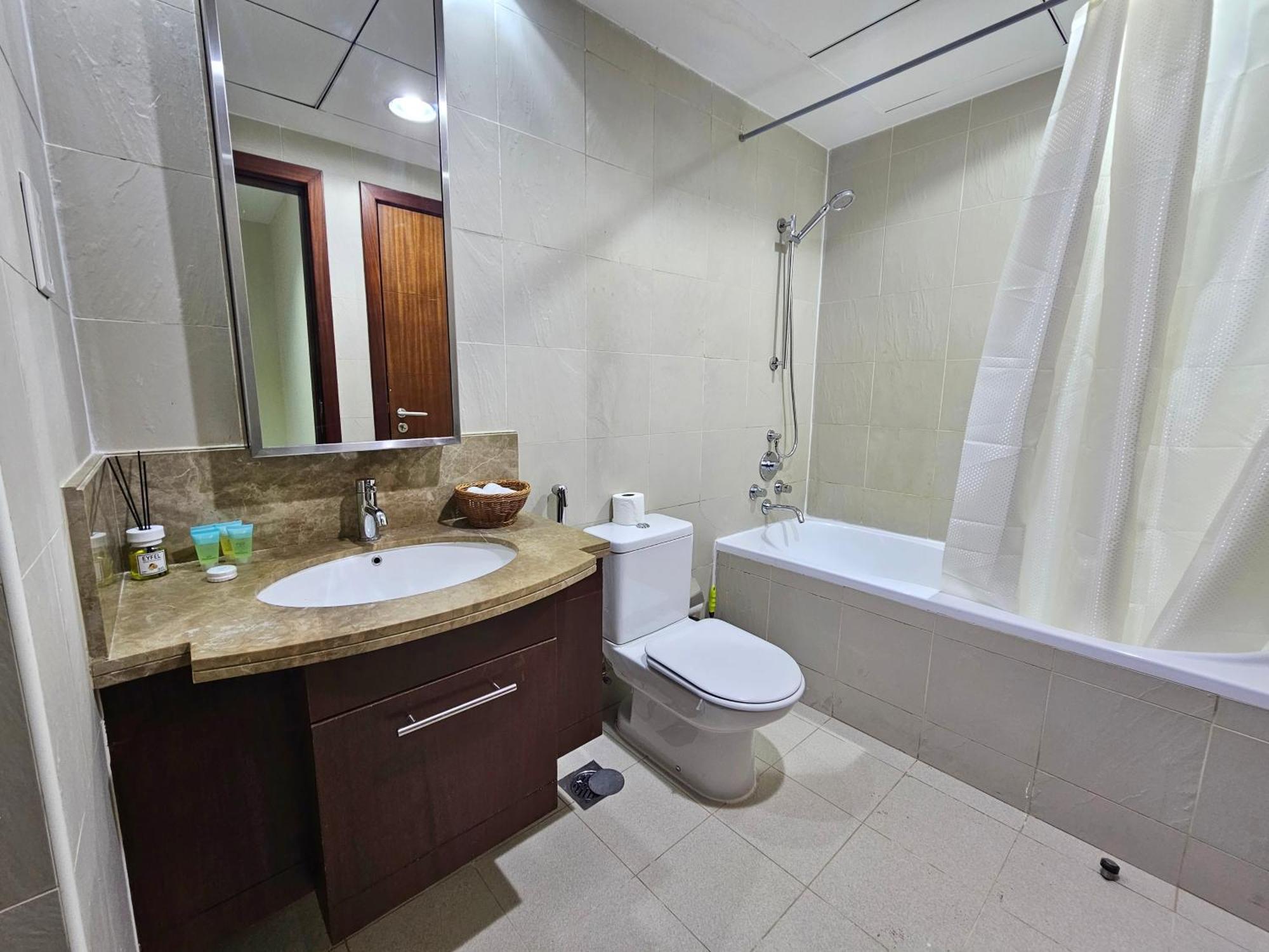 Trinity Holiday Homes - Standpoint Tower Downtown Dubaï Extérieur photo